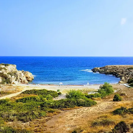 Apartament Comfortable 3-bedroom With Pool Access And Beach Proximity Kharcha