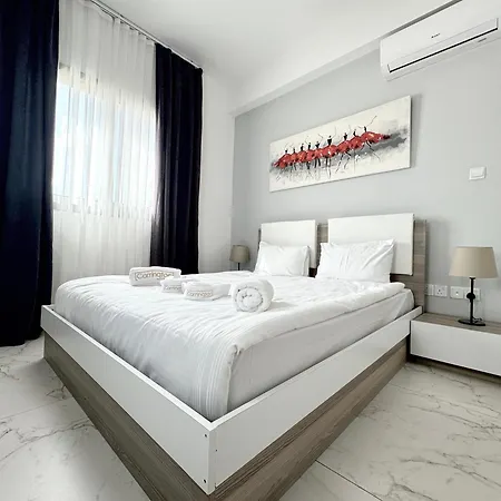 Apartament Comfortable 3-bedroom With Pool Access And Beach Proximity Kharcha